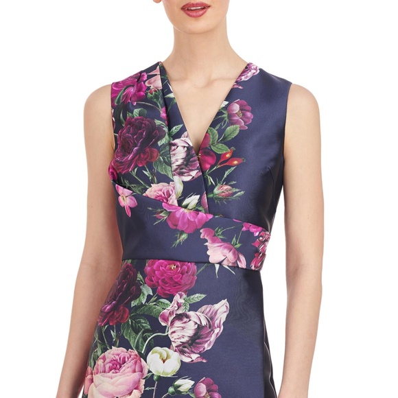 NEW KAY UNGER Coraline NAVY FLORAL SATIN Faux Wrap PLEATED Sheath COLUMN GOWN 8 - Picture 8 of 15